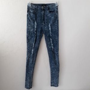 Red Fox Junior Size 9 Distressed Skinny Jeans